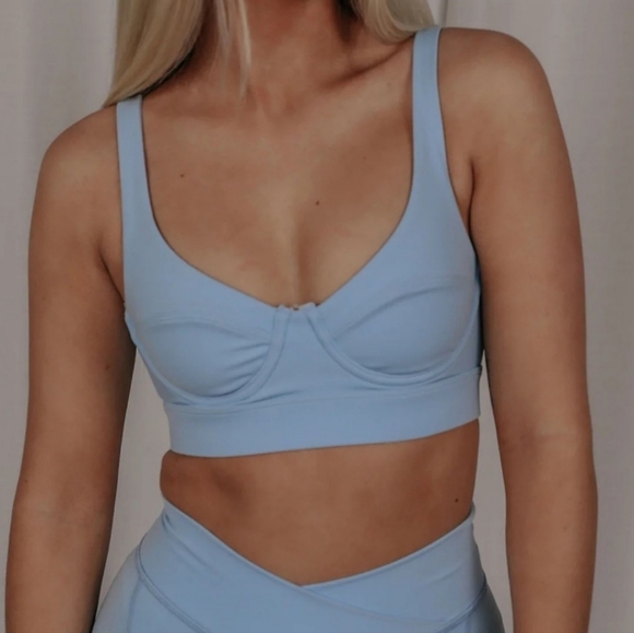 NWTS L*space Tryout Sports Bra In Baby Blue Size Large - Picture 1 of 6